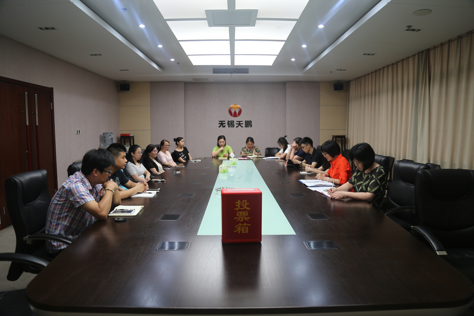 香港正版六台盒宝典资料大全