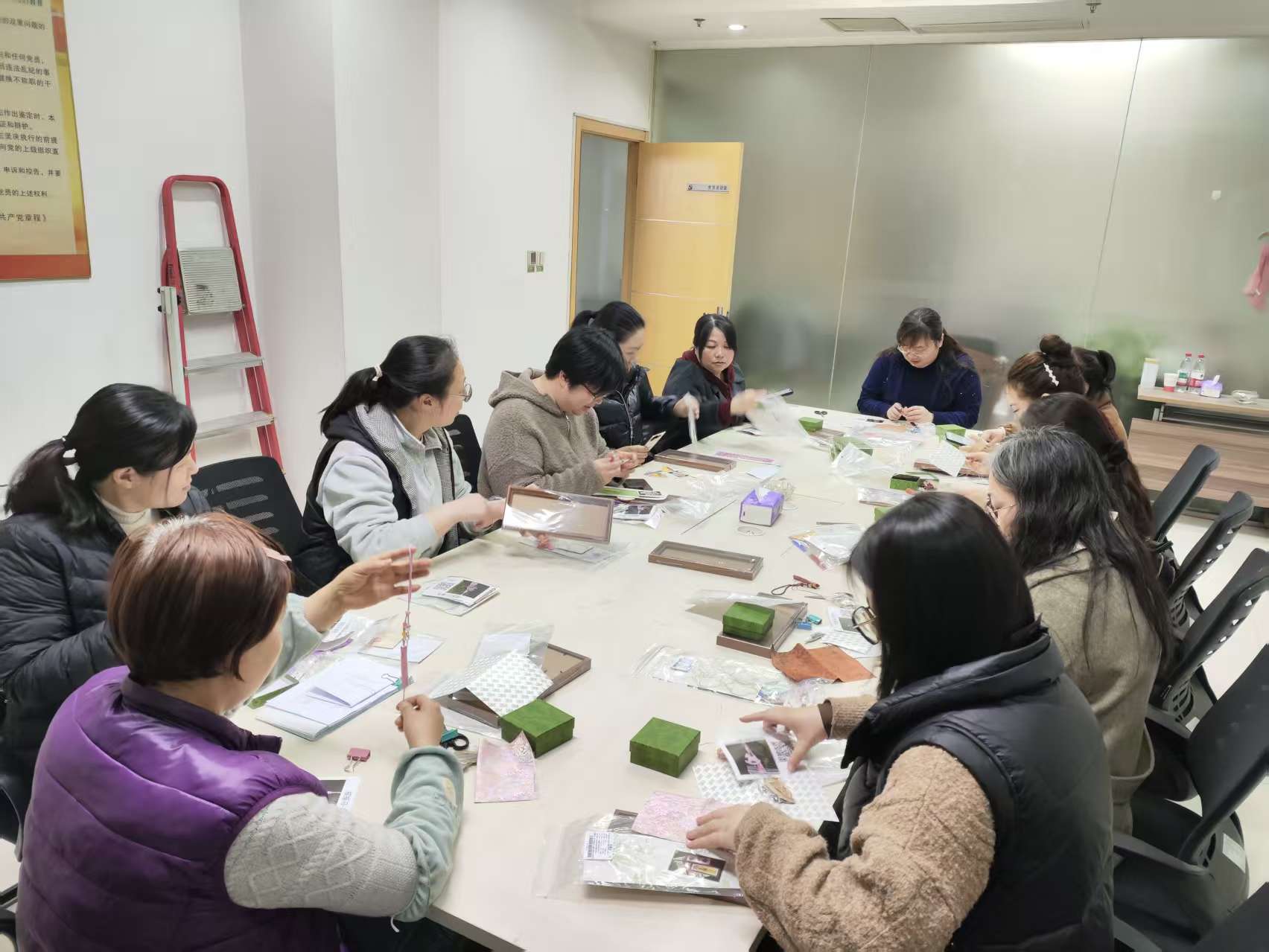 香港正版六台盒宝典资料大全