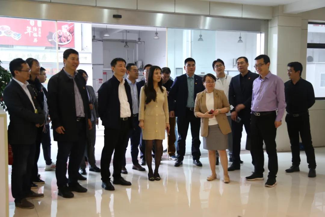 香港正版六台盒宝典资料大全