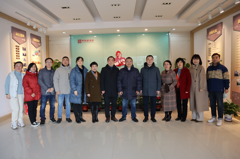 香港正版六台盒宝典资料大全