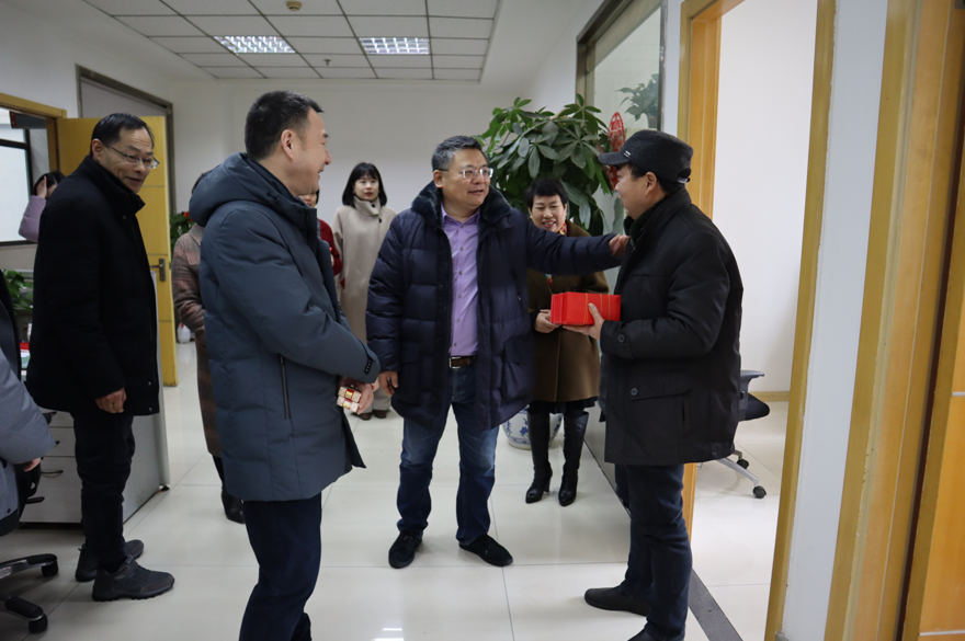 香港正版六台盒宝典资料大全